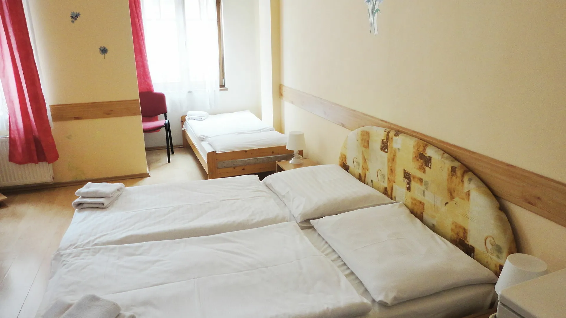 Hotel Jizera 3*, Karlovy Vary
